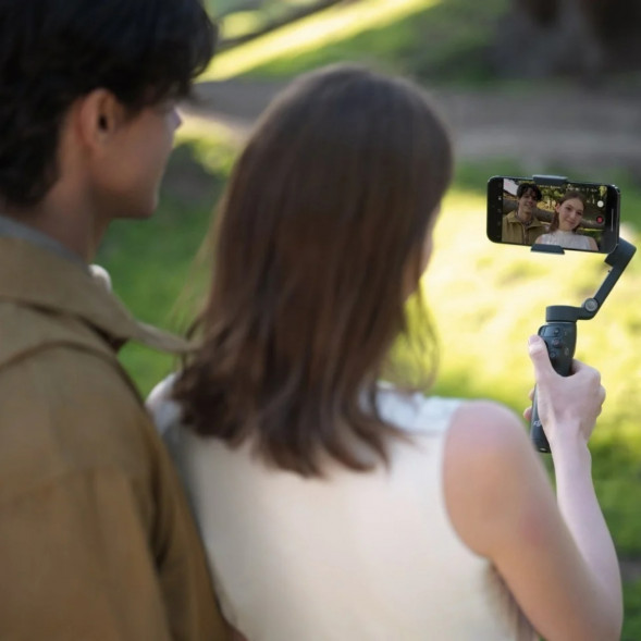 Электрический стабилизатор DJI Osmo Mobile 8 в Чите