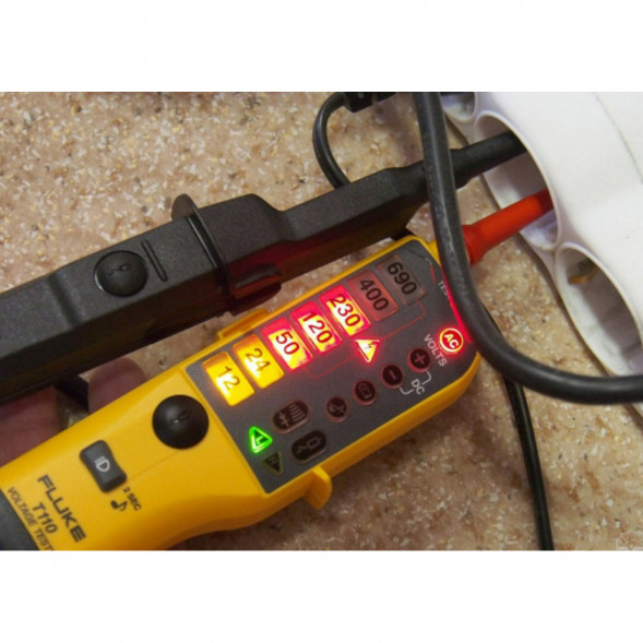 Тестер напряжения/целостности Fluke T110 в Чите