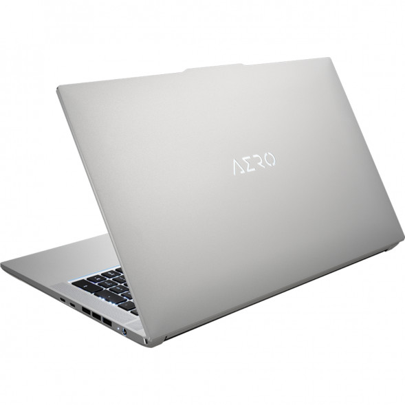 Ноутбук Gigabyte Aero 17 XE5 (XE5-73RU744HP) (17.3&amp;quot;, IPS, Intel Core i7 12700H 2.3ГГц, 14 ядер, 32ГБ DDR5, 1ТБ SSD, NVIDIA GeForce RTX 3070 Ti - 8 ГБ, Windows 11 Pro), серебристый в Чите