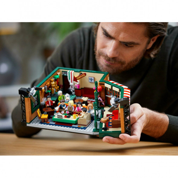 Конструктор LEGO Ideas 21319 Центральный парк Кафе Друзей в Чите