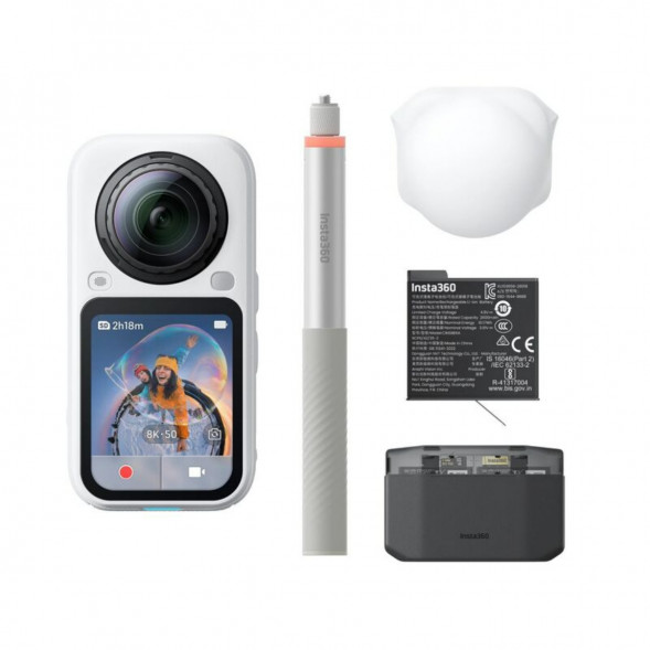 Экшн-камера Insta360 X6 Essentials Bundle, White в Чите