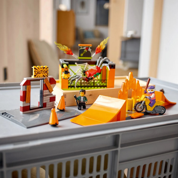 Конструктор LEGO City 60293 Парк каскадёров в Чите