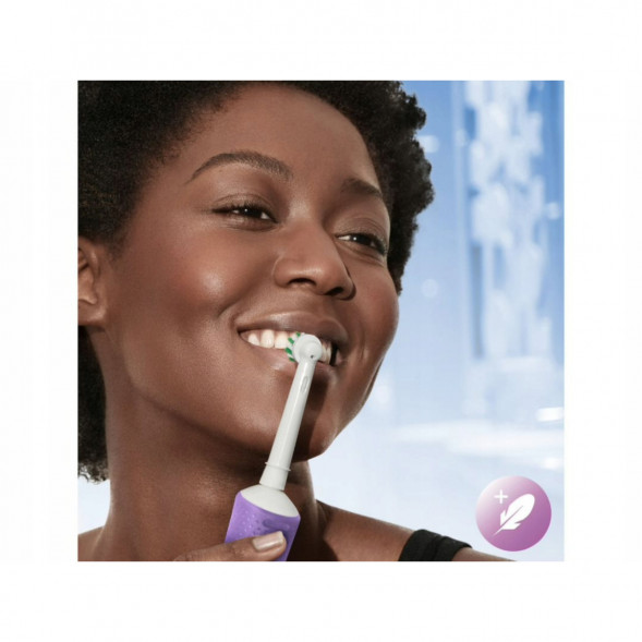 Электрическая зубная щетка Oral-B Vitality Pro D103, фиолетовый в Чите
