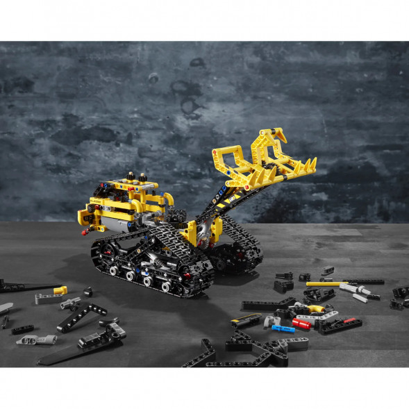Конструктор LEGO Technic 42094 Гусеничный погрузчик в Чите