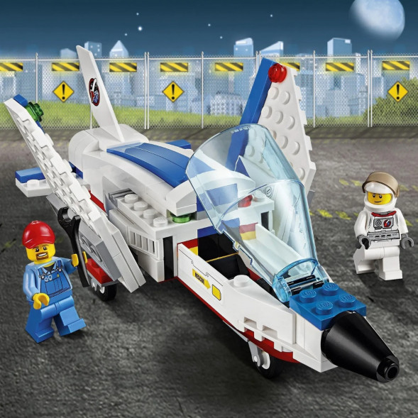Конструктор LEGO City Space Port 60079 Транспортер для учебных самолетов в Чите