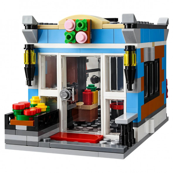 Конструктор LEGO Creator 31050 Магазинчик на углу в Чите