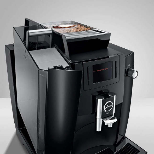 Кофемашина Jura WE6 (15417), Piano Black в Чите