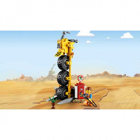 Конструктор LEGO Movie 70823 Трехколёсный велосипед Эммета в Чите