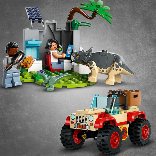 Конструктор LEGO Jurassic World 76963 Центр спасения детенышей динозавров в Чите